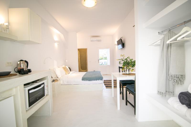 Apanomeria Boutique Residence Oia  Exterior photo